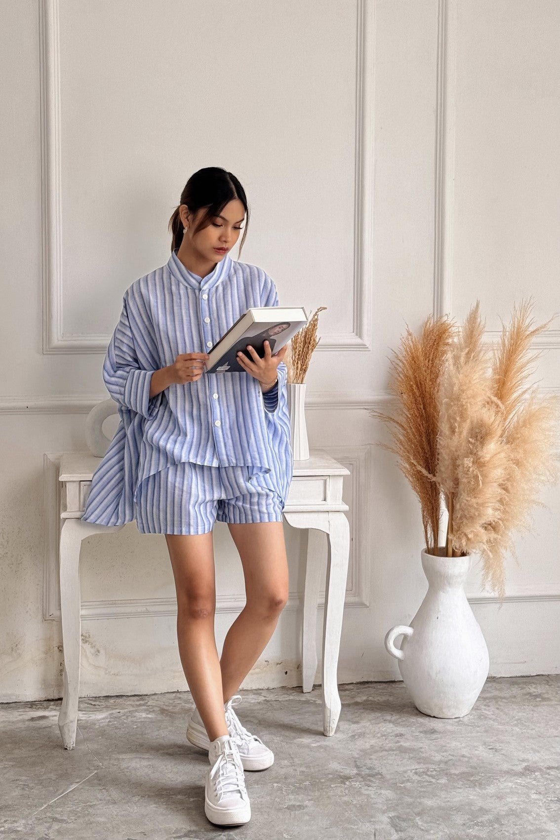 Women_linen_set_with_blue_stripes.jpg